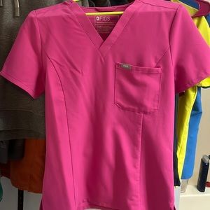 One pocket scrub top, slim. Size small.